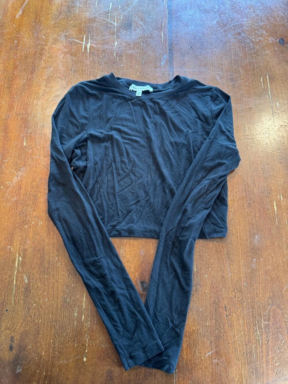 Express x Olivia Culpo Black Long Sleeve Cropped Top XXS